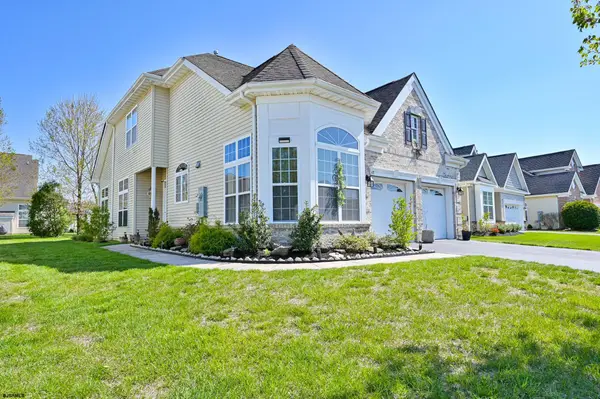 40 Vender Ln, Mays Landing, NJ 08330