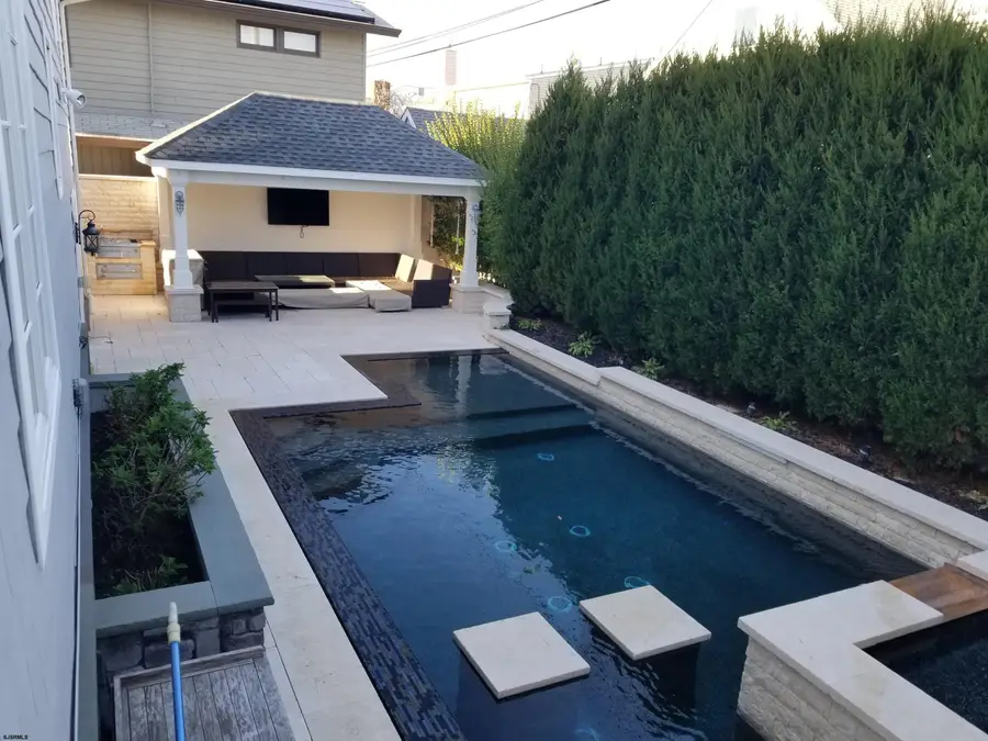 403 N Lancaster Ave, Margate City, NJ 08402 - Image #2