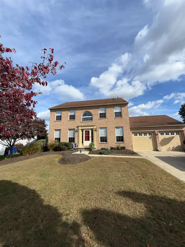 3 Teaberry Ln, Delran Township, NJ 08075-2830