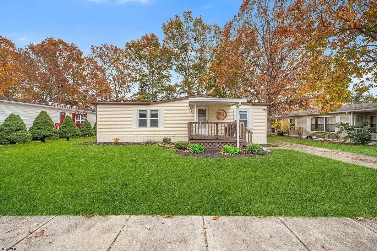 4 Locust Ct, Mays Landing, NJ 08330 - Image #1