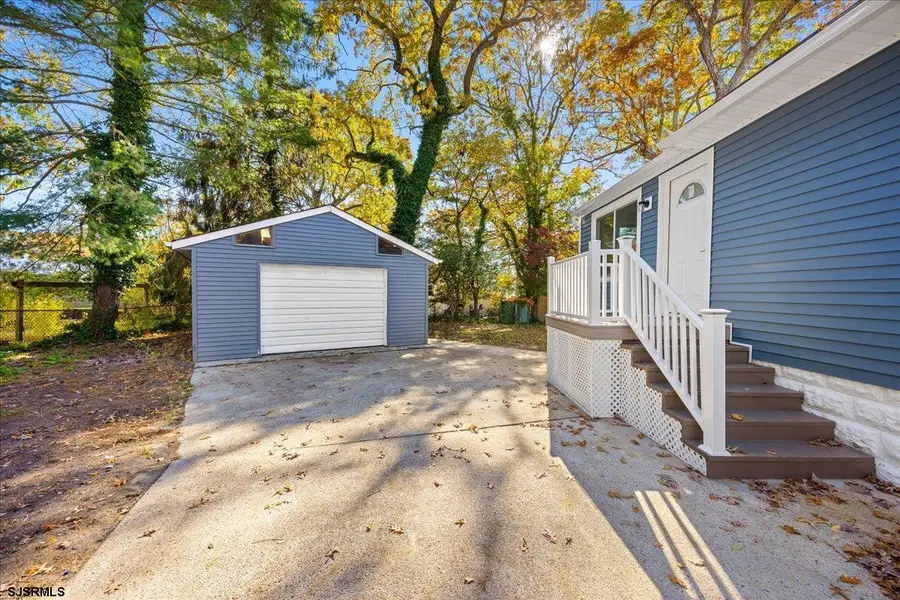 243 Pennsylvania Ave, Absecon, NJ 08201 - Image #3