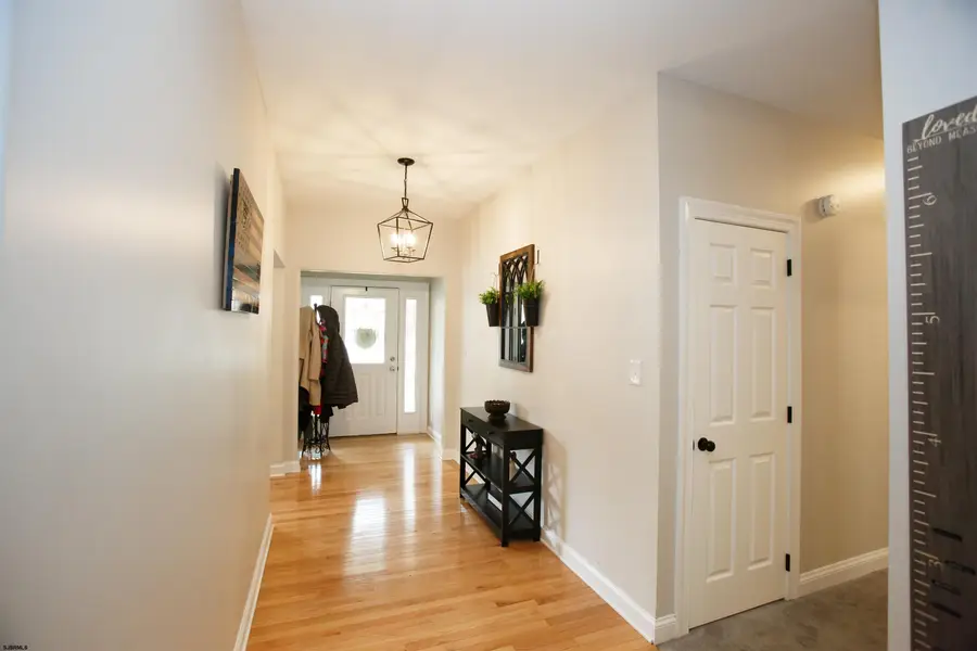 4 Lenwood Ct, Egg Harbor Township, NJ 08234-5343 - Image #3