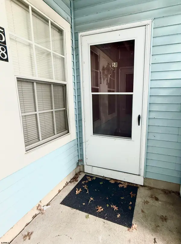 58 Meadow Ridge #58, Smithville, NJ 08205