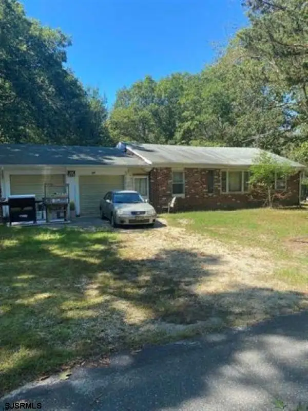 1516 Thirty Third Street Street Street, Mays Landing, NJ 08330