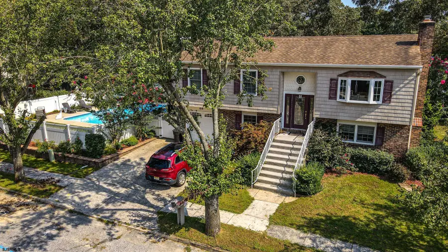 68 Defeo Ln, Somers Point, NJ 08244 - Image #2
