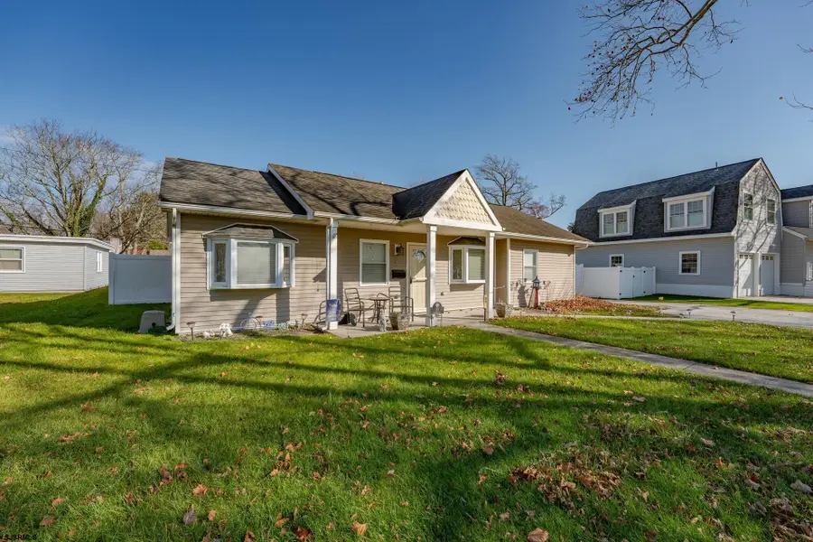 33 W Meyran Ave, Somers Point, NJ 08244 - Image #3