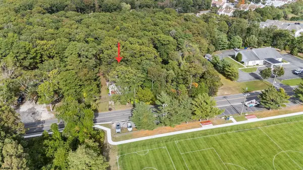 130 Crestview Ave, Absecon, NJ 08201