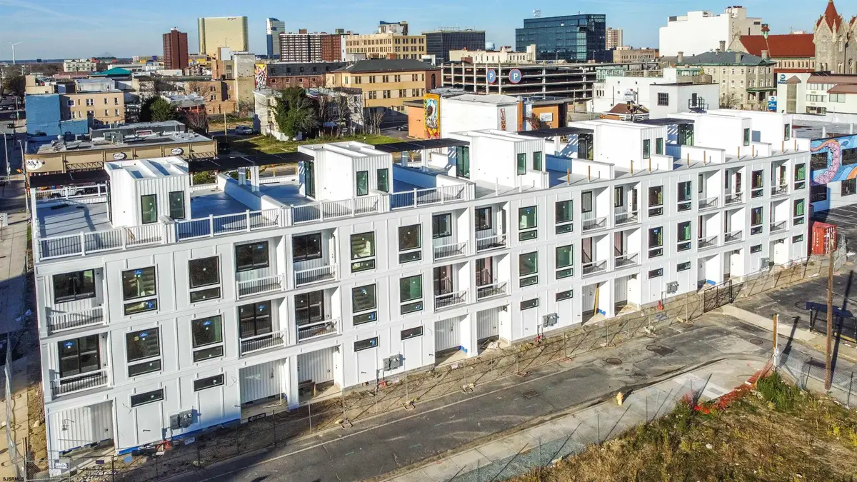 107 S Kentucky Ave, Atlantic City, NJ 08401 - Image #1