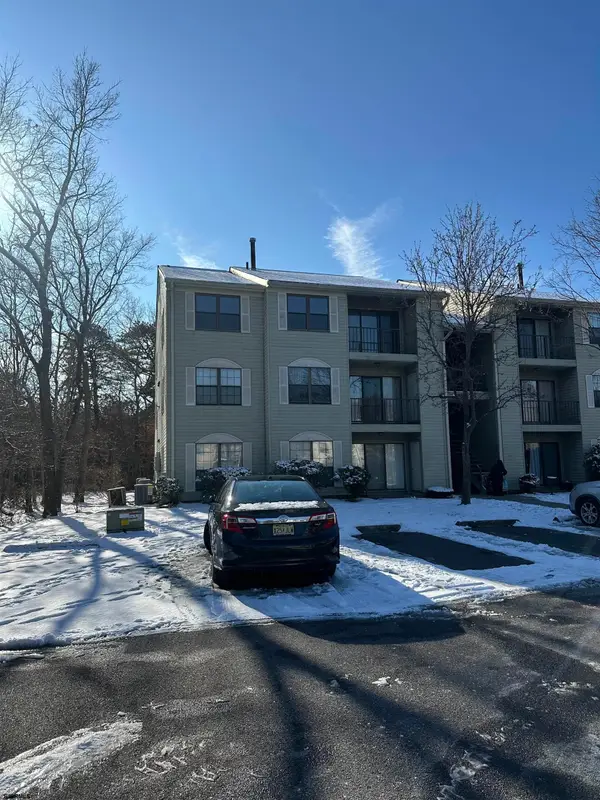 203 Colonial Ct #203, Galloway Township, NJ 08205