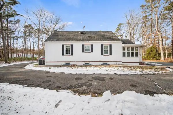 3026 Spruce Ave Ave, Egg Harbor Township, NJ 08234