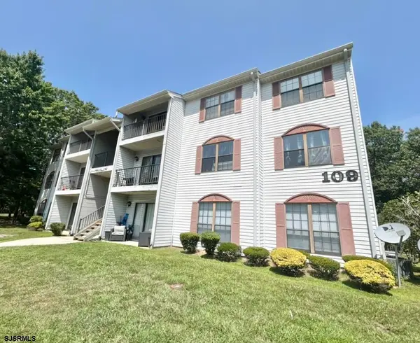 232 Colonial Ct #232, Galloway Township, NJ 08205