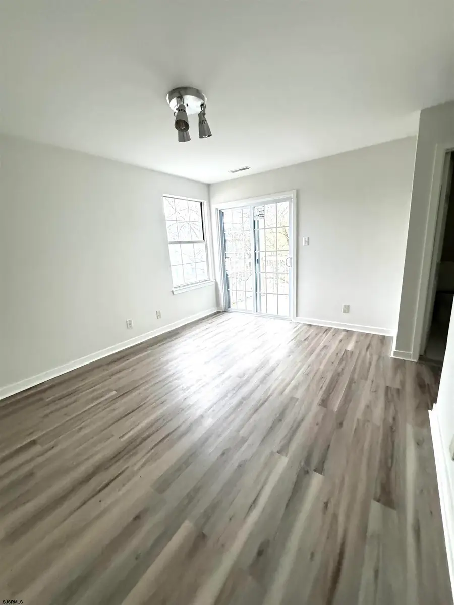 208 Heather Croft #208, Egg Harbor Township, NJ 08234 - Image #3