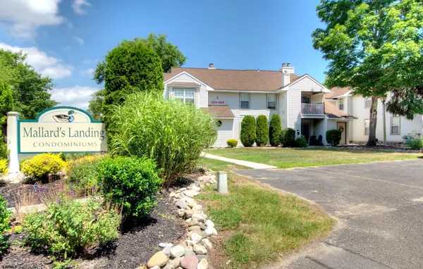 103 Edgewater Dr #103, Smithville, NJ 08205