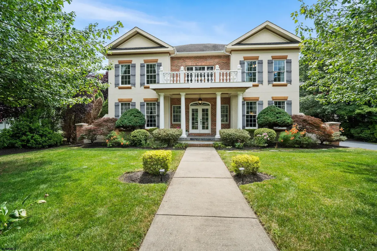 256 Aschwind Ct, Galloway, NJ 08205 - Image #1