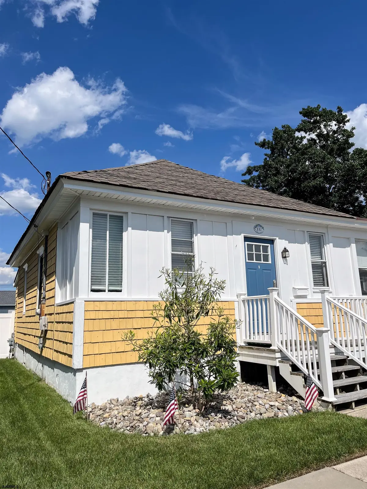 137 Gibbs Ave, Somers Point, NJ 08244 - Image #1