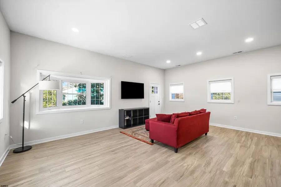 17 E Goldenoak, Beesleys Point, NJ 08223 - Image #3