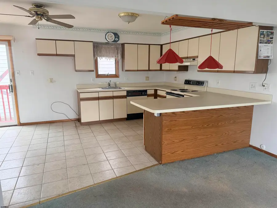 123 N Clermont Ave Ave, Margate City, NJ 08402 - Image #3