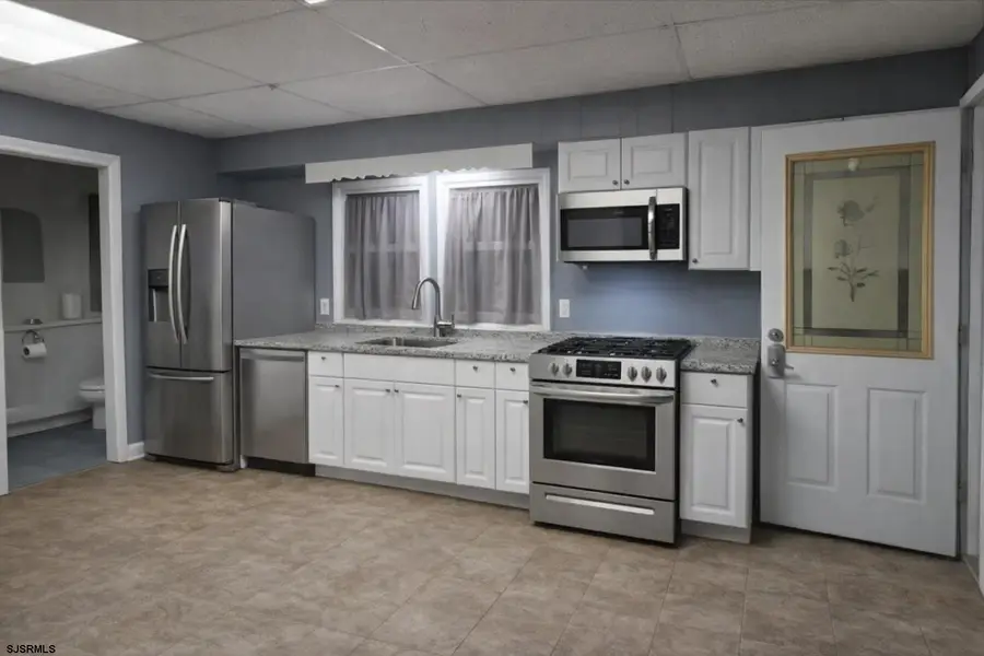 1007 Matthews Ave Ave, Mays Landing, NJ 08330 - #2