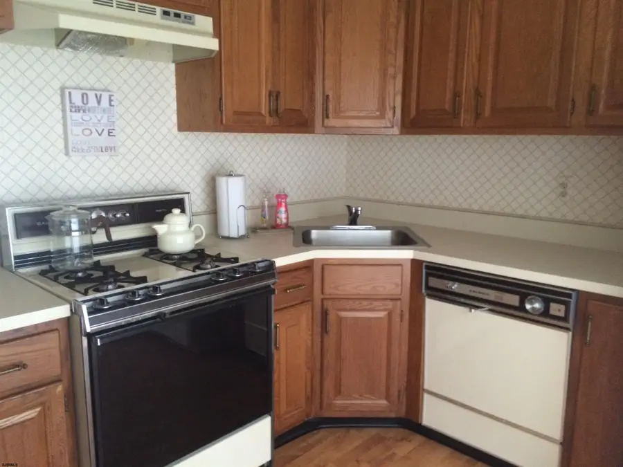 6 Mattix Run #6, Galloway, NJ 08205 - Image #3