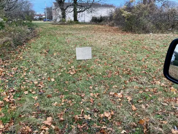 217 N 4th St, Pleasantville, NJ 08232