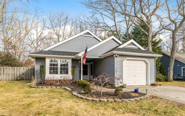 703 Ravenwood Dr, Galloway Township, NJ 08205