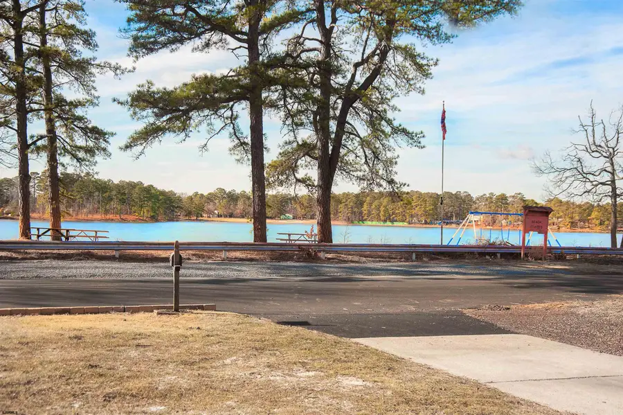 134 Fenimore Dr, Folsom, NJ 08094-2629 - Image #2