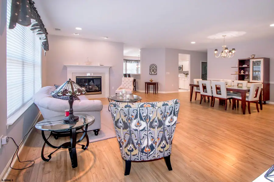 113 Southport Ct, Absecon, NJ 08205 - Image #2