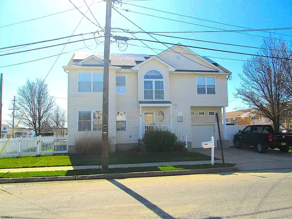 700 N Surrey Ave, Ventnor Heights, NJ 08406