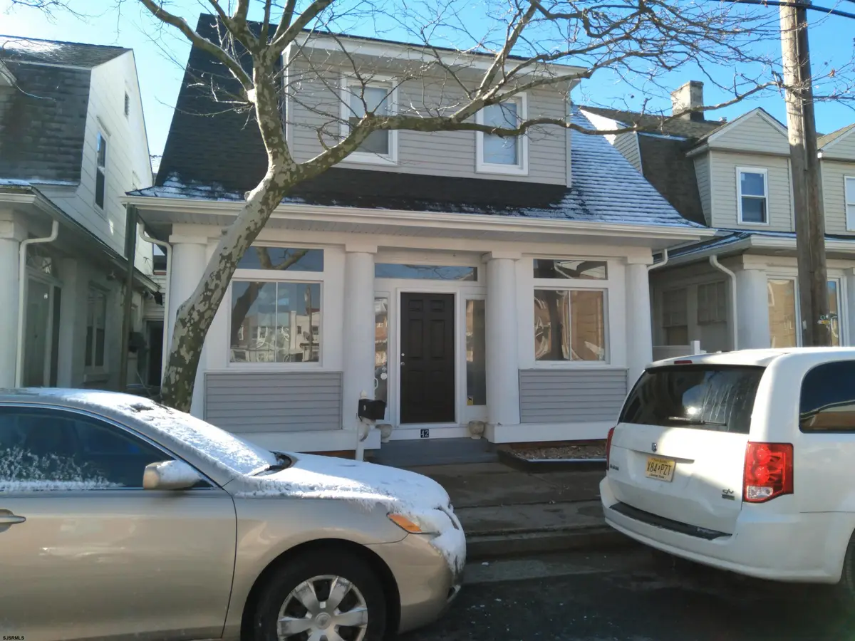 42 N Annapolis Ave, Atlantic City, NJ 08401-5614 - Image #1