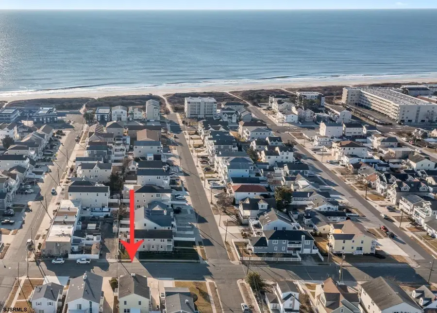 305 W Beach Ave #A and B, Brigantine, NJ 08203-2533 - Image #2