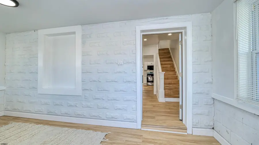 207 W Adams Ave, Pleasantville, NJ 08232 - Image #3