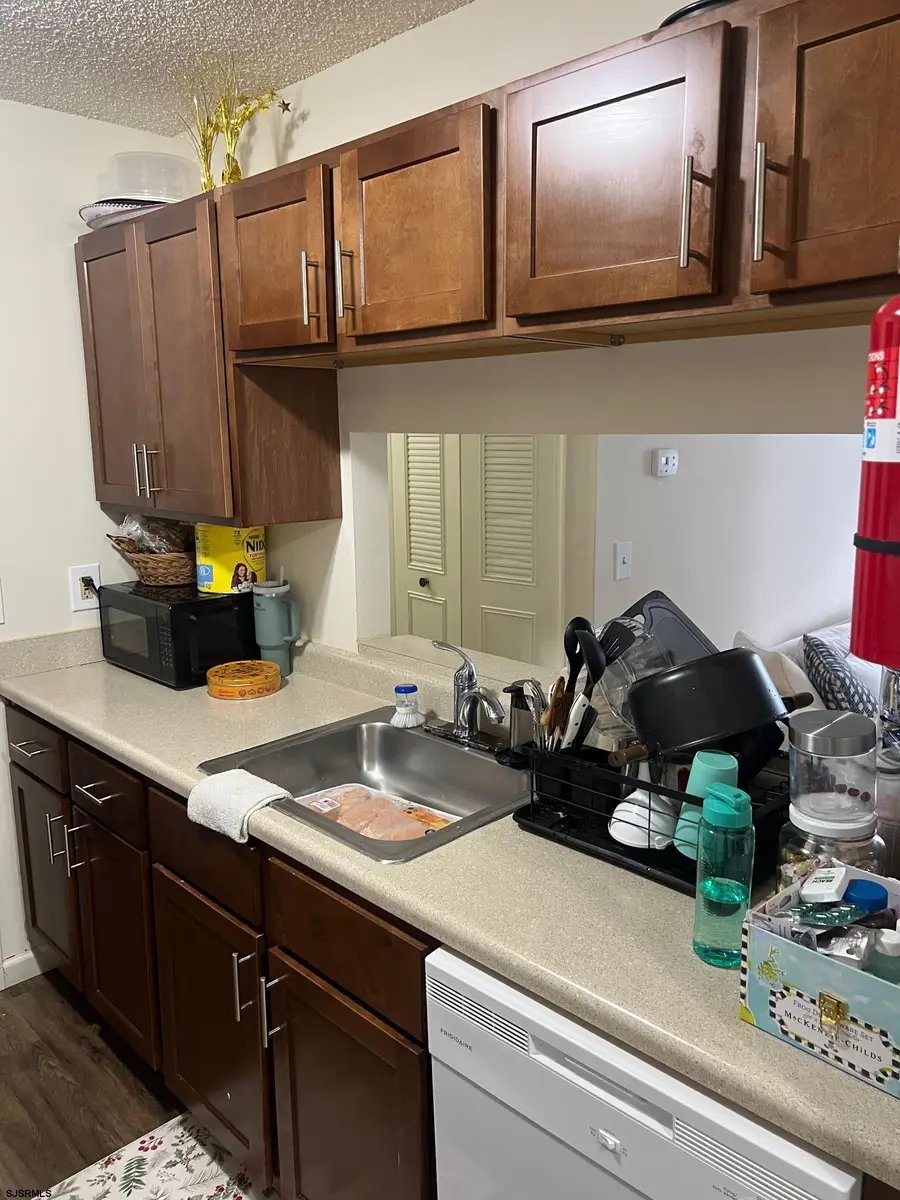 38 Sussex Place #38, Smithville, NJ 08205 - Image #2