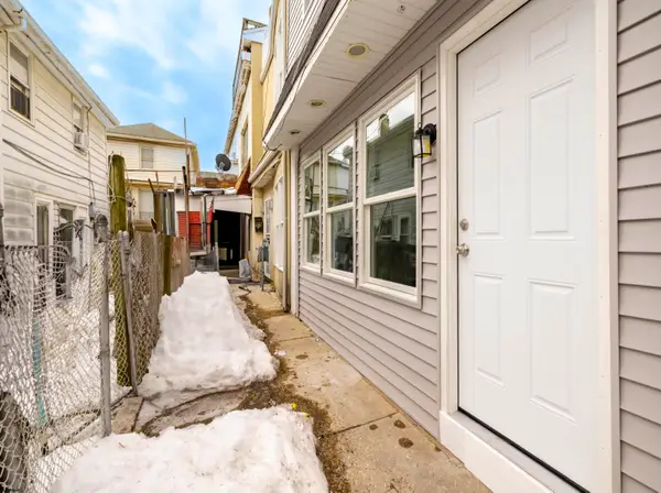 26 N Georgia Ave, Atlantic City, NJ 08401