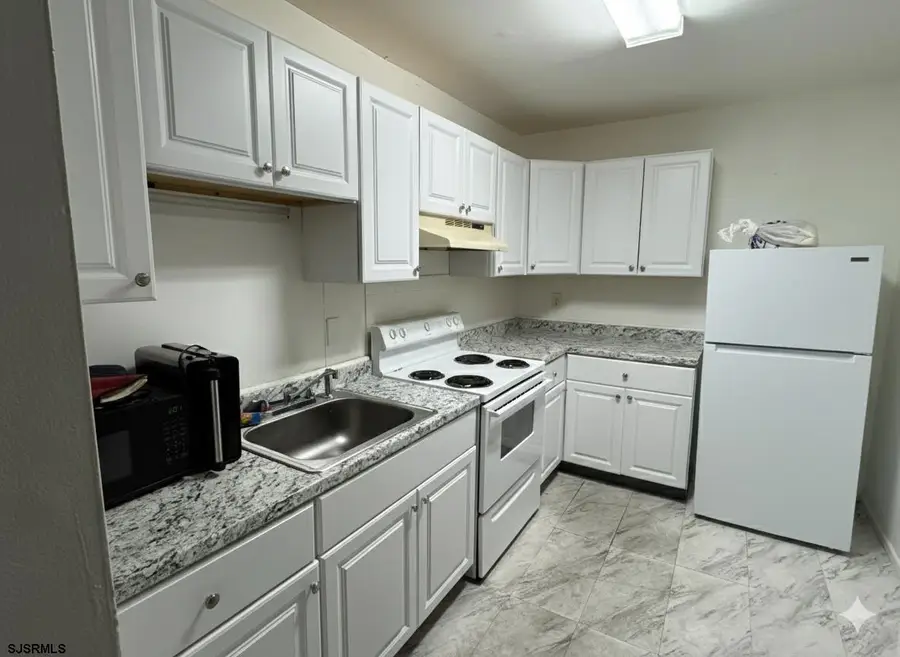 406 Newtown Square #406, Pleasantville, NJ 08234 - #2