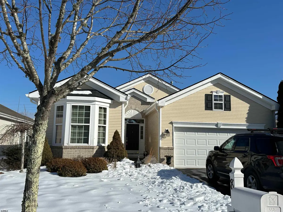 8 Highbury Ct, Smithville, NJ 08205 - Image #1