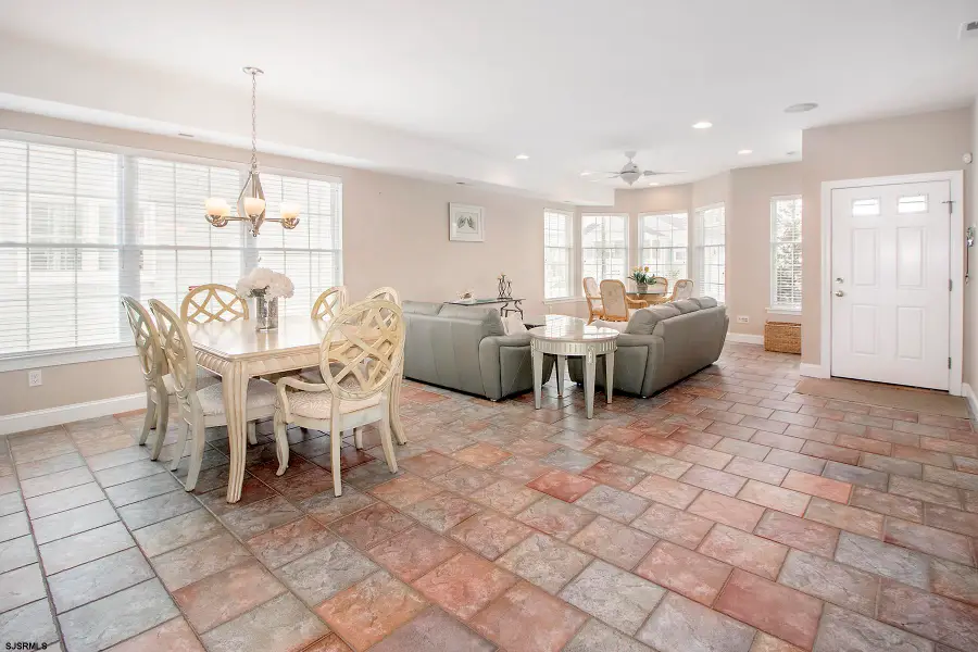 417 N Union Ave, Margate City, NJ 08402 - #3