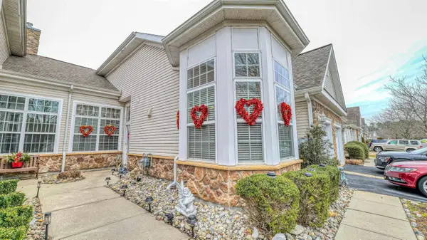 58 Delray Ln, Absecon, NJ 08201