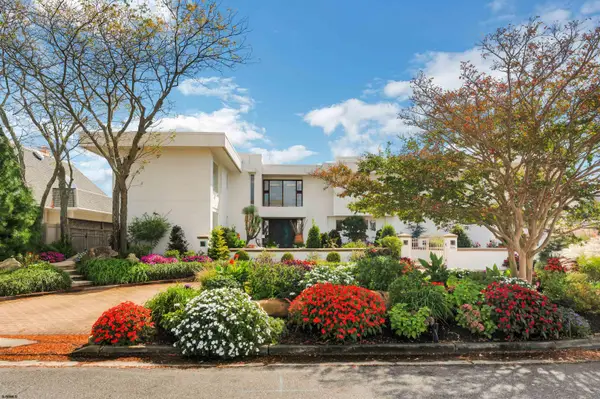 8104 Bayshore Dr, Margate, NJ 08402