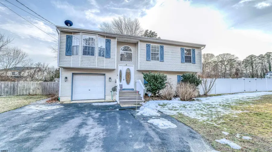 604 E Pennsylvania Ave, Absecon Highlands, NJ 08205 - #3