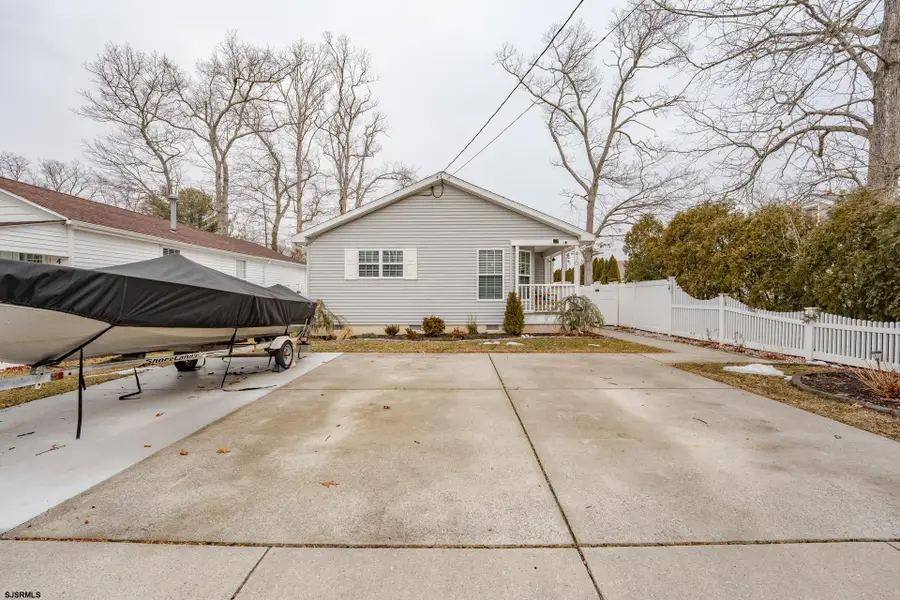 410 W Vernon Ave, Linwood, NJ 08221 - #2