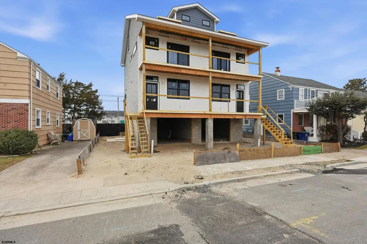 202 N Harding Ave, Margate City, NJ 08402 - #1