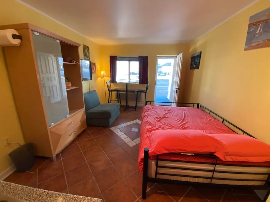 9201 Atlantic Ave #2, Margate City, NJ 08402 - #3