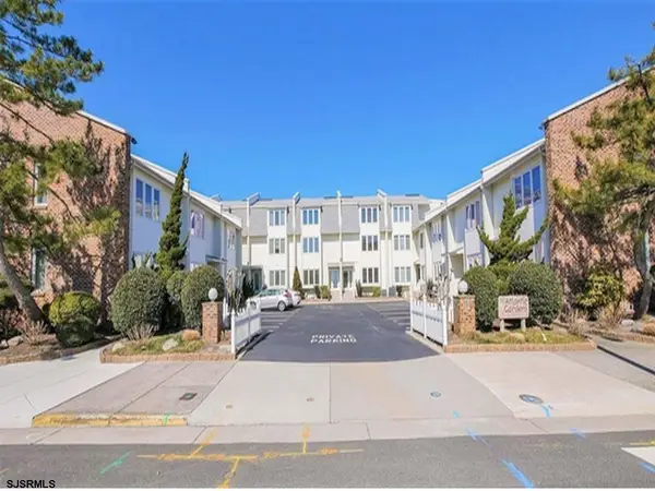 14 L Atlantic Ave #12, Ocean City, NJ 08226