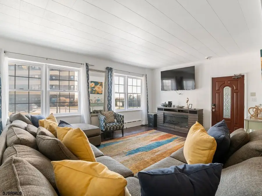 112 S Raleigh Ave, Atlantic City, NJ 08401 - #2