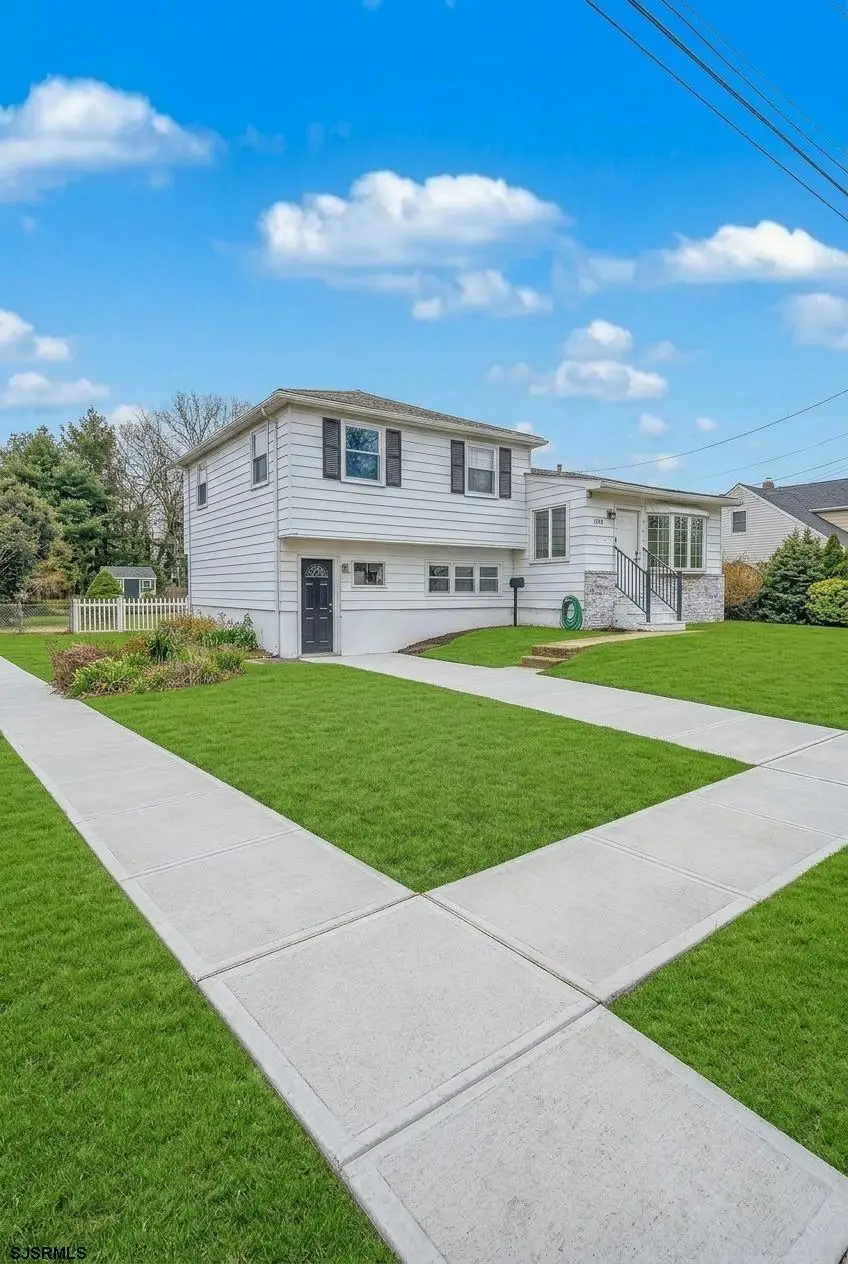 1049 N Michigan Ave, Atlantic City, NJ 08401 - #2