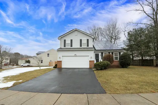 202 Sun Valley Cir, Egg Harbor Township, NJ 08234