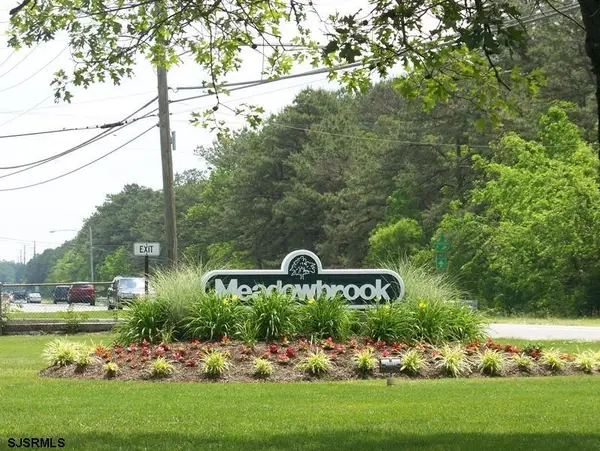 606 Alpine Ct #606 Alpine Ct, Mays Landing, NJ 08330