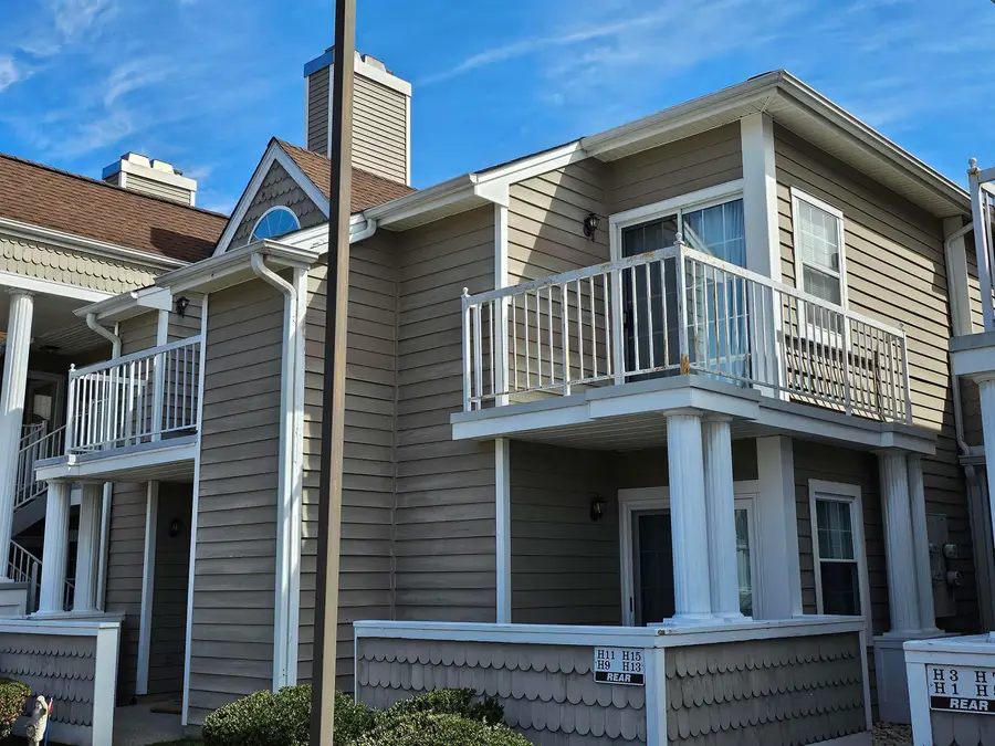 550 Central Ave #H-12, Linwood, NJ 08221-1396 - #2