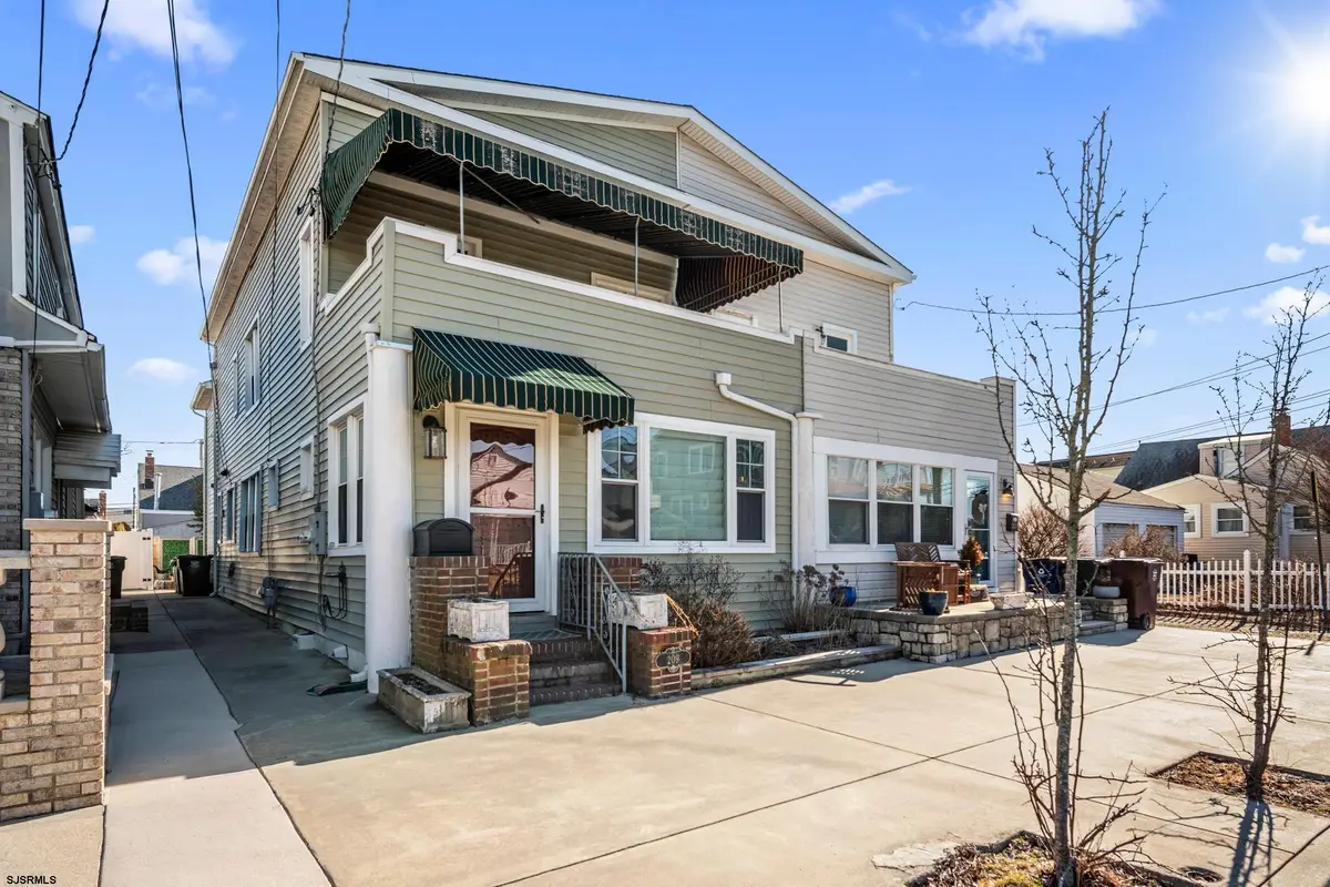 209 N Fredericksburg Ave, Ventnor City, NJ 08406 - #1