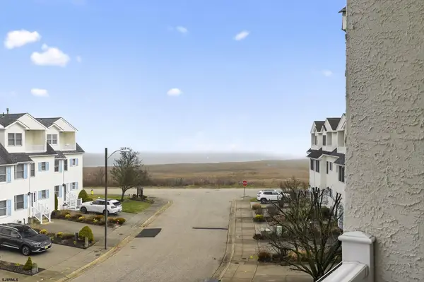 16 Horizon Ln Ln, Brigantine, NJ 08203